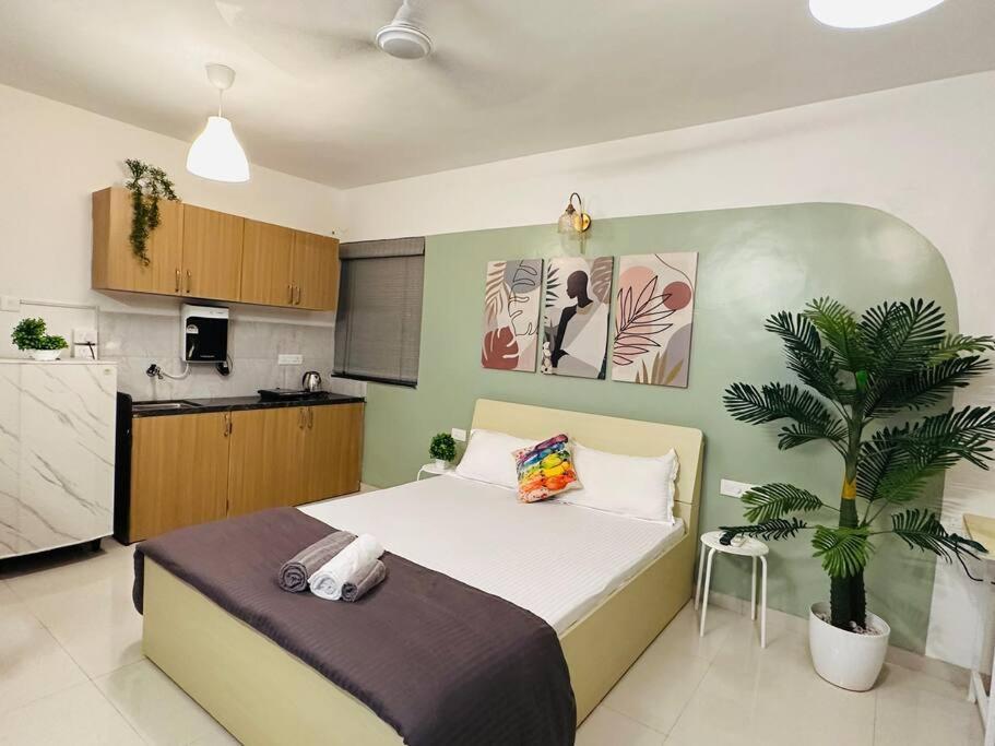 Sage : Private Studio Room In Koregaon Park Pune Extérieur photo